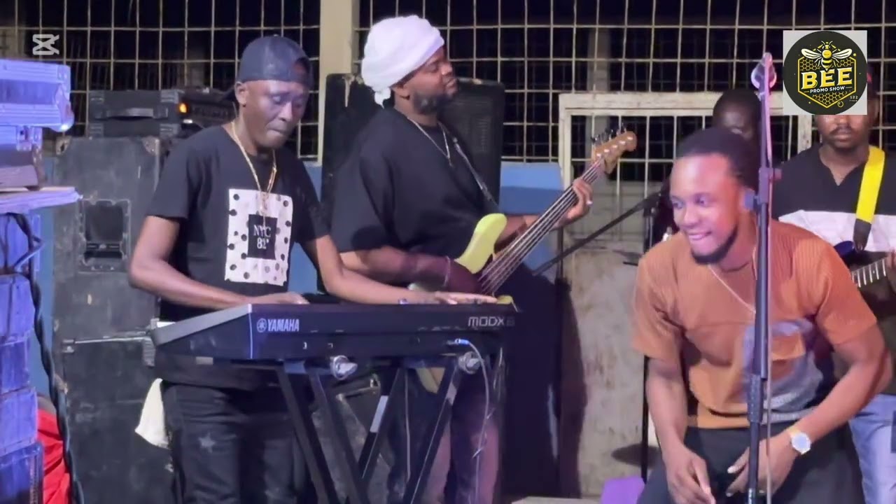 K-zi Mizik live Jalou