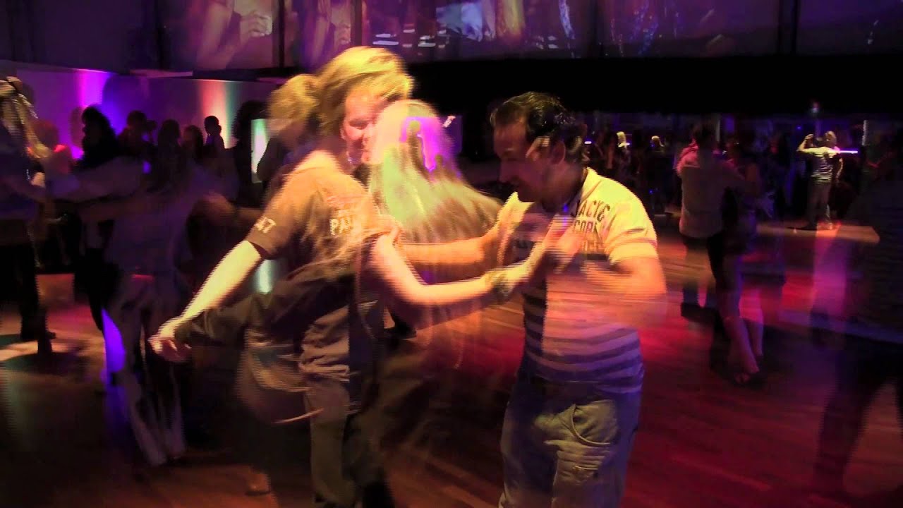 Salsa Apeldoorn Dansschool XL!