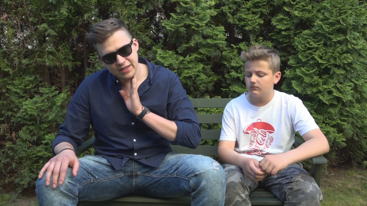 Nie szukaj daleko bohaterów: Wywiad z Dejwem