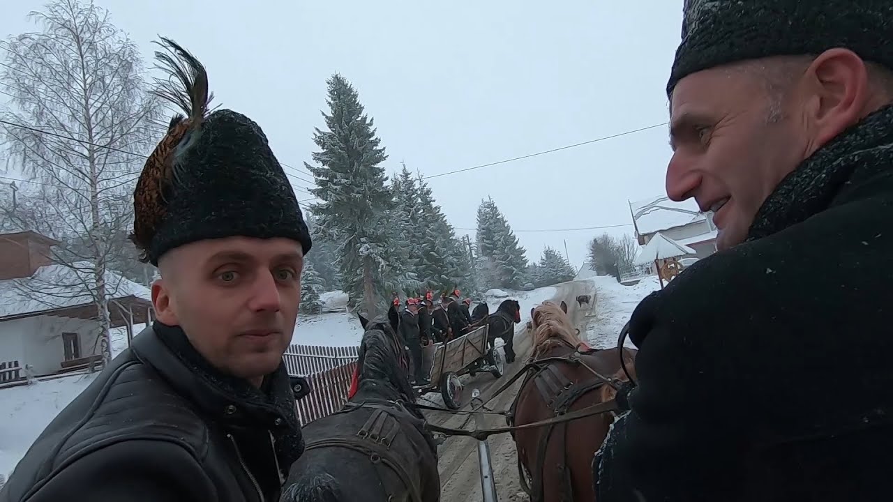 Junii Satului Marisel, Cluj - Romania 24 Decembrie 2019 Nou!!!