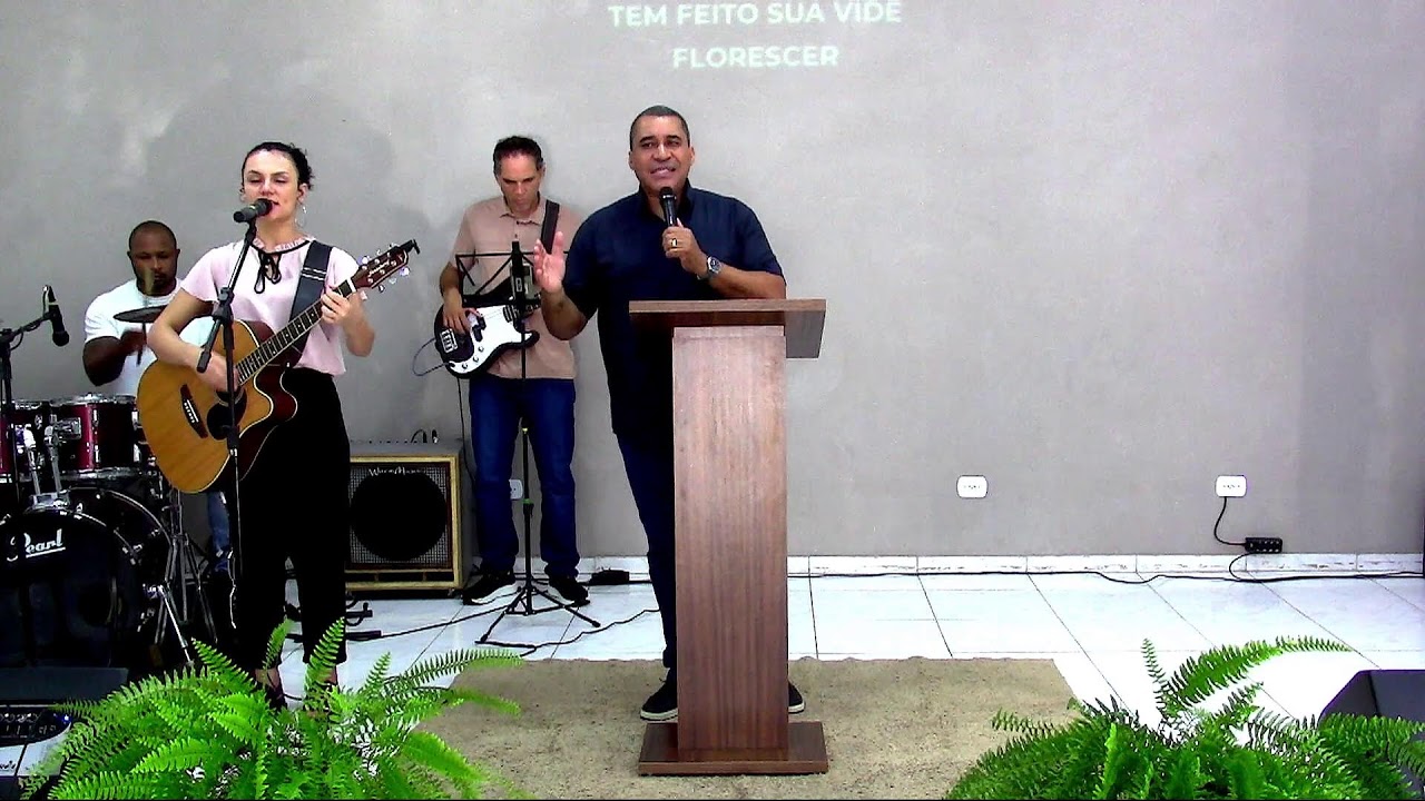 Culto de adoração ao nosso Deus
