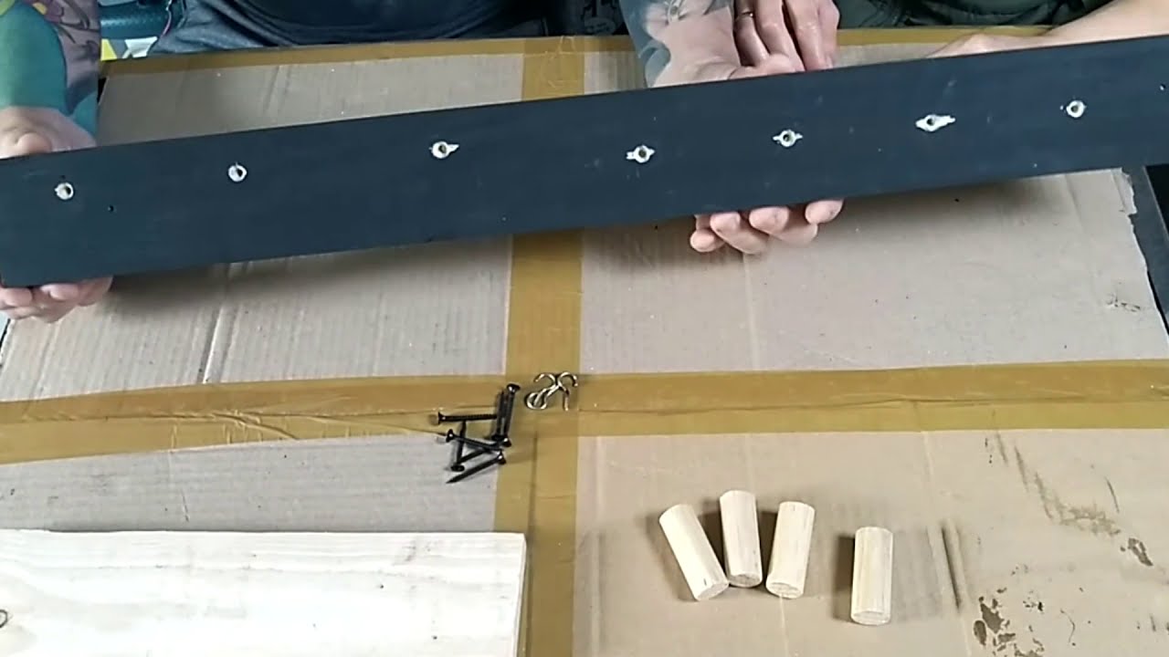 IDEIA DE MADEIRA PARA PENDURAR BOLSAS