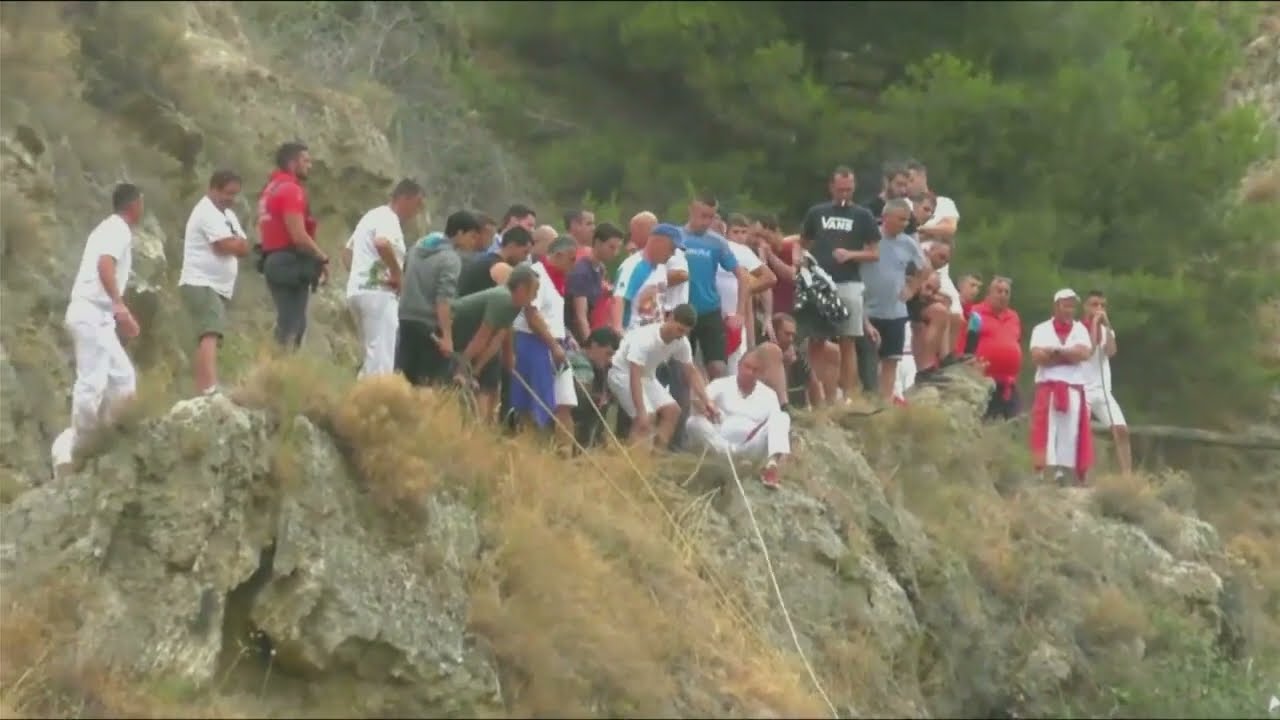 1. 28  El características del encierro del Pilón