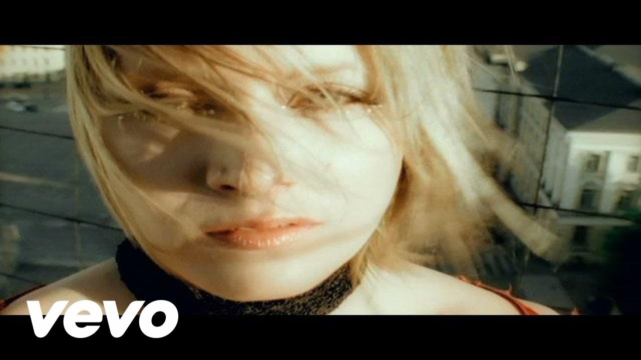Jonna Tervomaa - Rakkauden haudalla