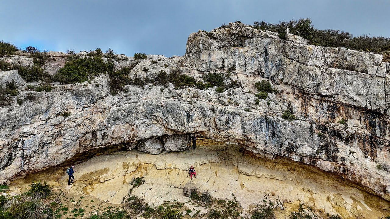 SERRA DE MONTSIA (Font d'Andara - Mata-redona - La Foradada  -Torreta de Montsi&agrave;)