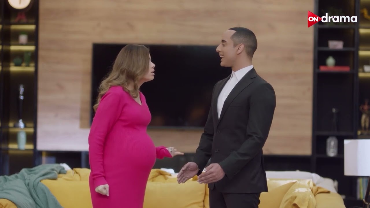 هادي بيحاول يوقع بين لذيذ وهدير.. لذيذ كان هيفضح يوسف عند سارة 😂 #في_بيتنا_روبوت2