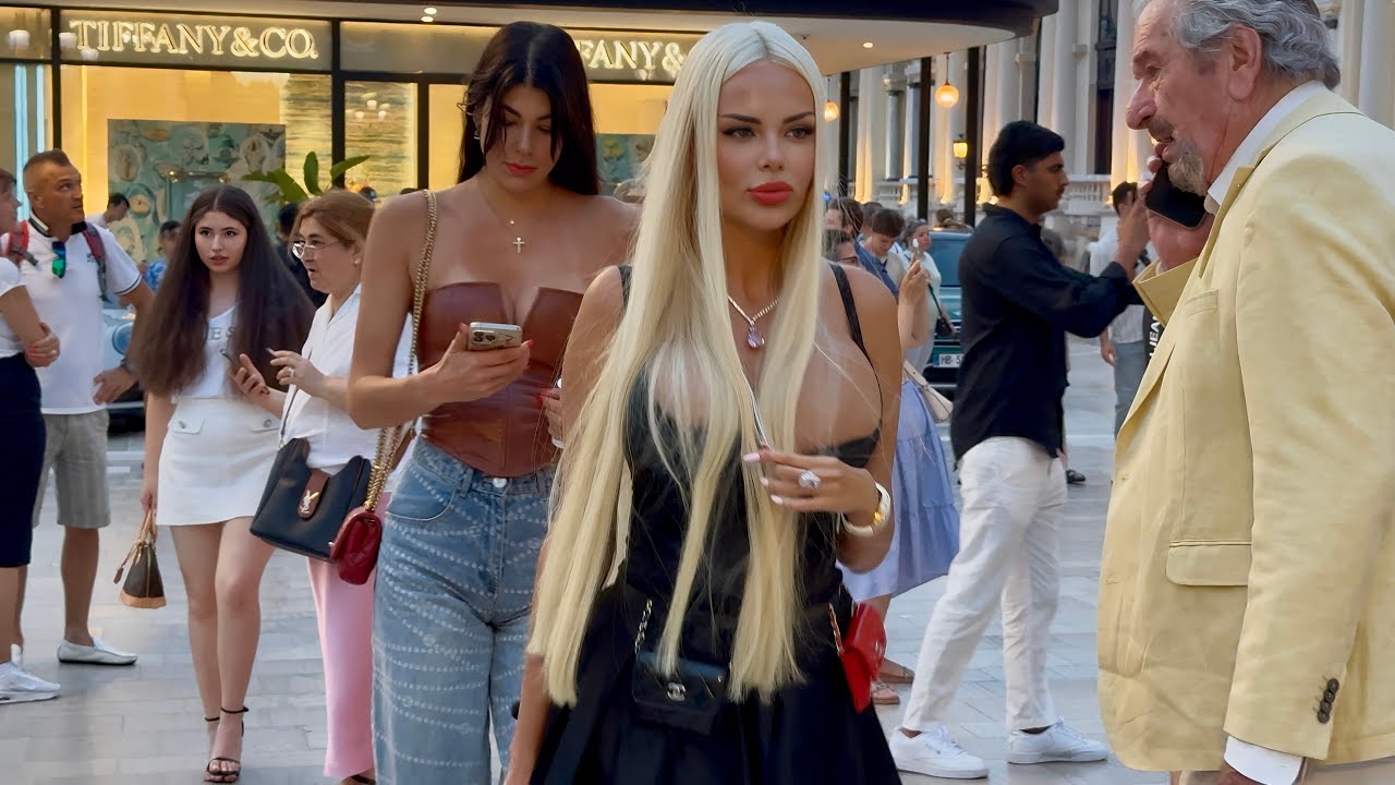 MONACO LADIES BEST SUPERCAR ARRIVALS & BILLIONAIRE LUXURY LIFESTYLE