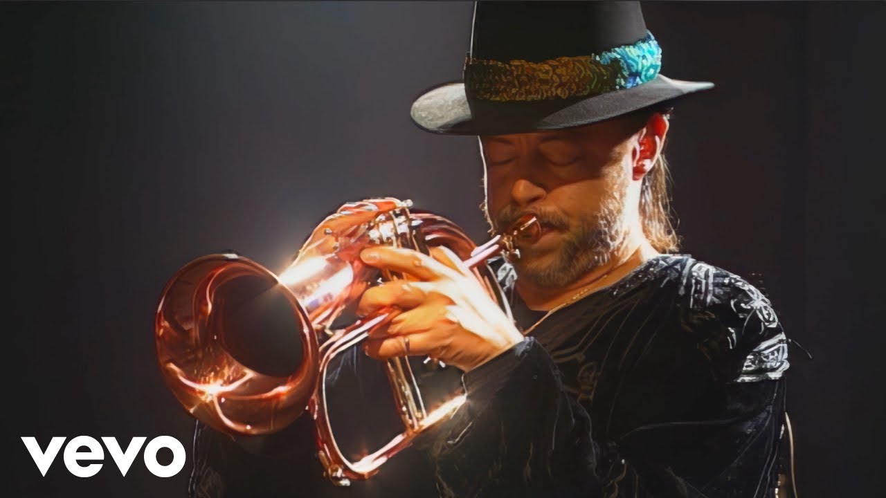 Chuck Mangione - Fotografia (From The Feeling's Back DVD, 1999)