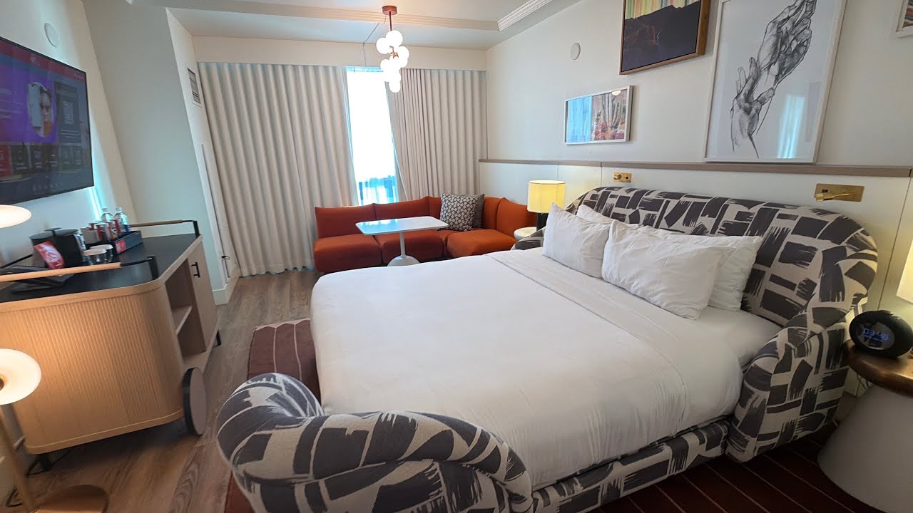 Virgin Hotel Las Vegas - 1 King Bed Chamber - Ruby Tower Room & Full Hotel Tour