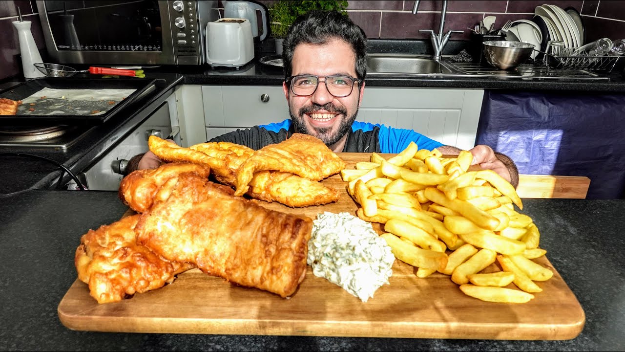 Fish and Chips فش أند جبس على الطريقة البريطانية المشهورة مع الصوص  | سمك مقرمش مع بطاطا | شيف شاهين