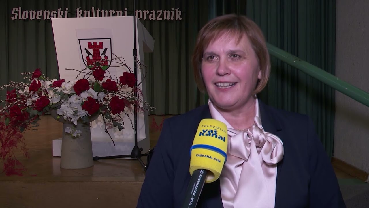 V Metliki podelili kulturna priznanja