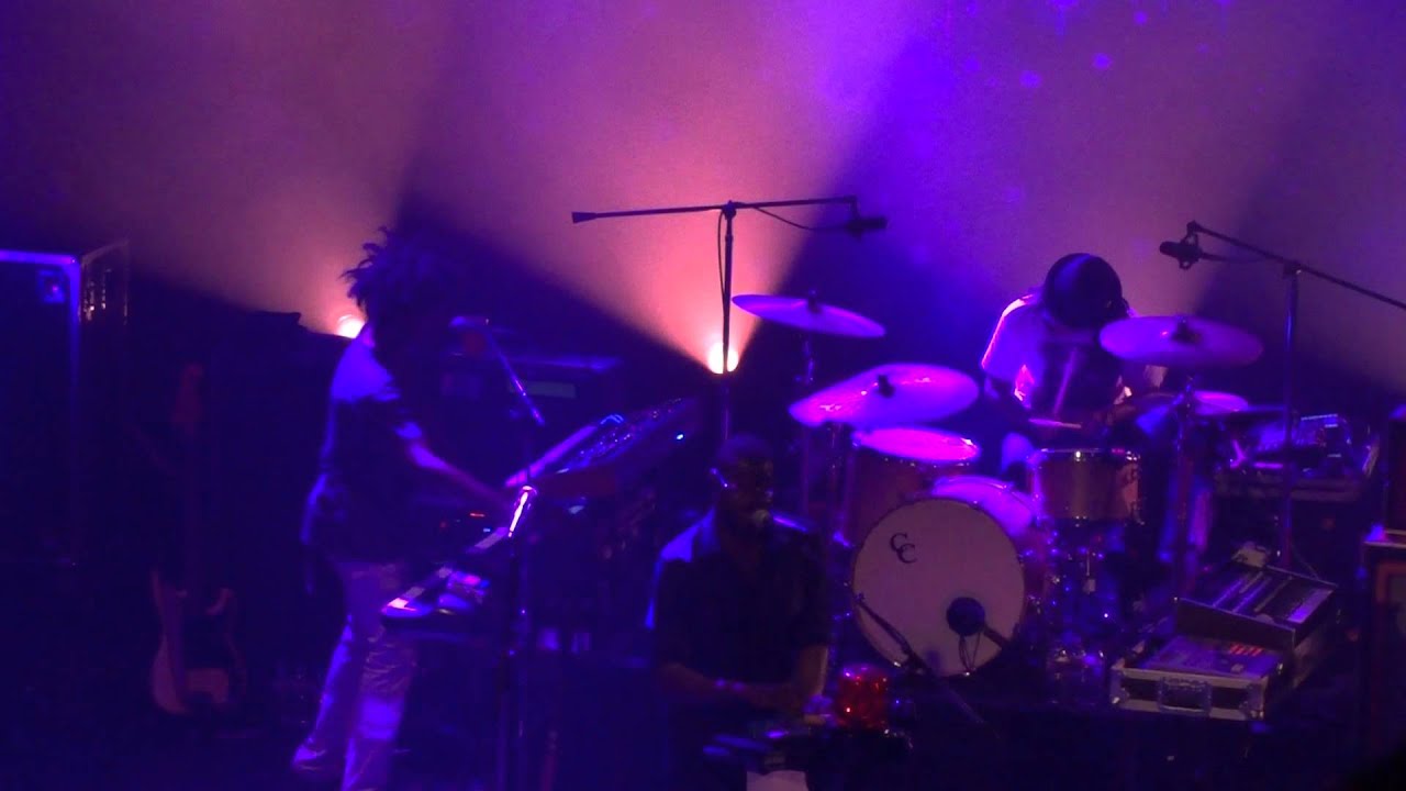 Tv on the Radio - DLZ/Dancing Choose - Live @ Pabst Theatre Milwaukee Wi 9-1-2011