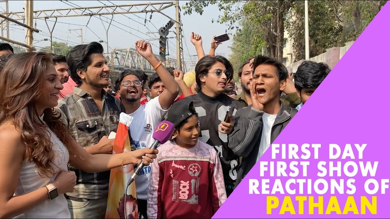 Pathaan First Day First Show: Here's What Fans Are Saying About Shah Rukh Khan's Film| The Quint