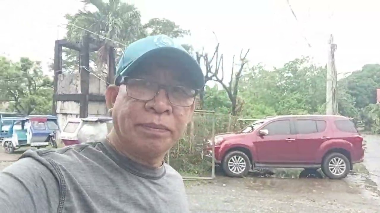 Sunday lunch dito sa labas  habang nag intay ng order video muna 
