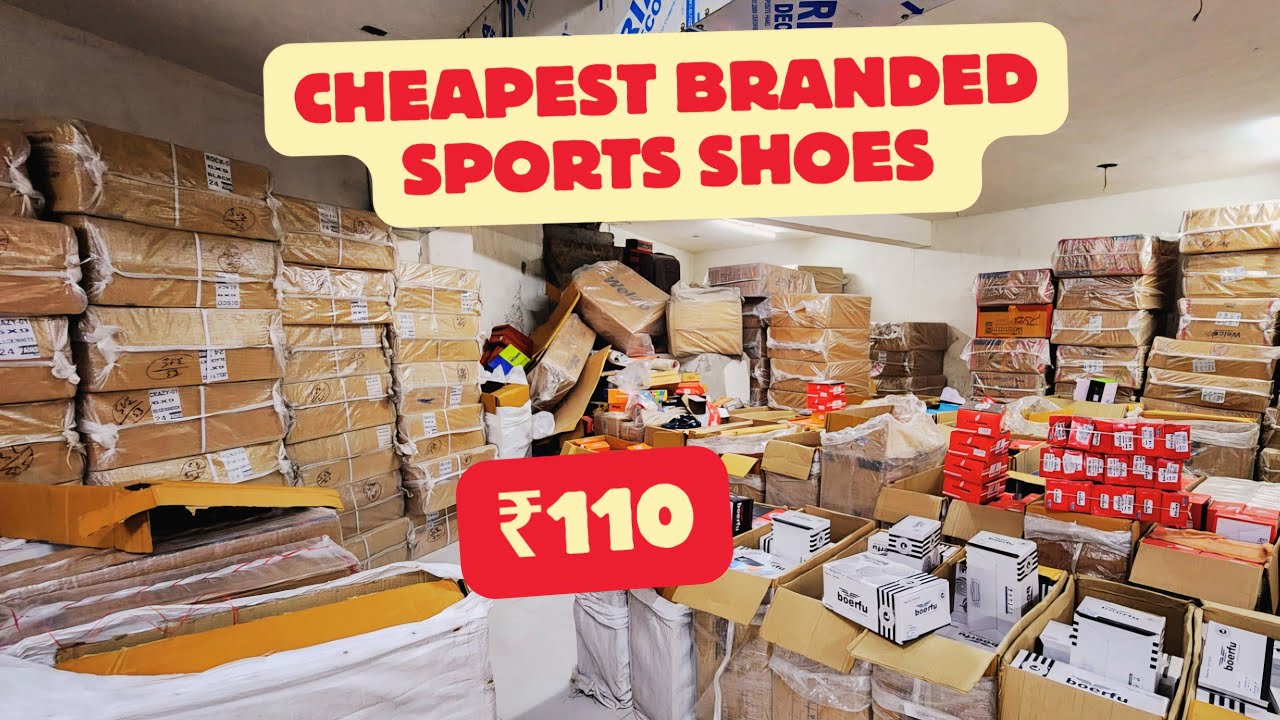 Machine Made Shoes | Shoes Wholesale Market In Delhi | Inderlok Footwear @gauravvlogs1