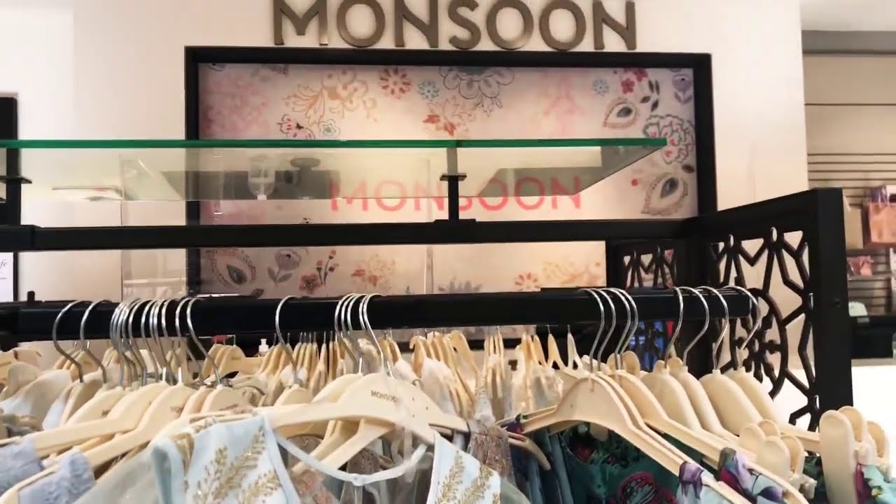 SWINDON DESIGNER OUTLET |  shopping mall//come shop with me
