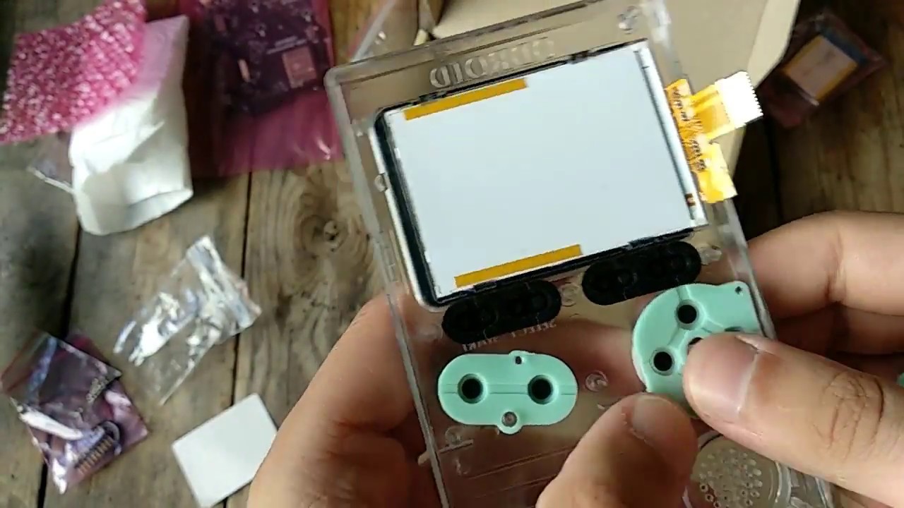 Ensamblando el Odroid Go Gamekit