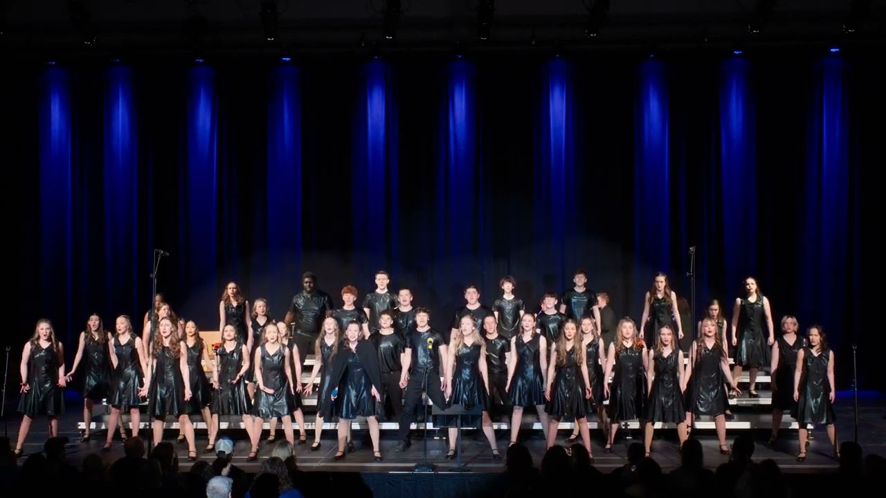 Выступления хора Clark Creek Amana Show Choir на фестивале Central Connections в 2023 году.
