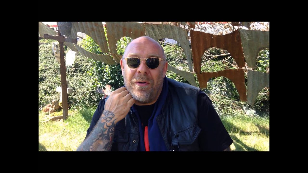 Tin-Tin, star du tatouage, au Hellfest 2015