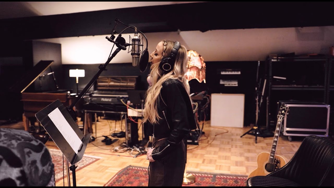 Ashley Monroe - Over Everything (Studio Video)