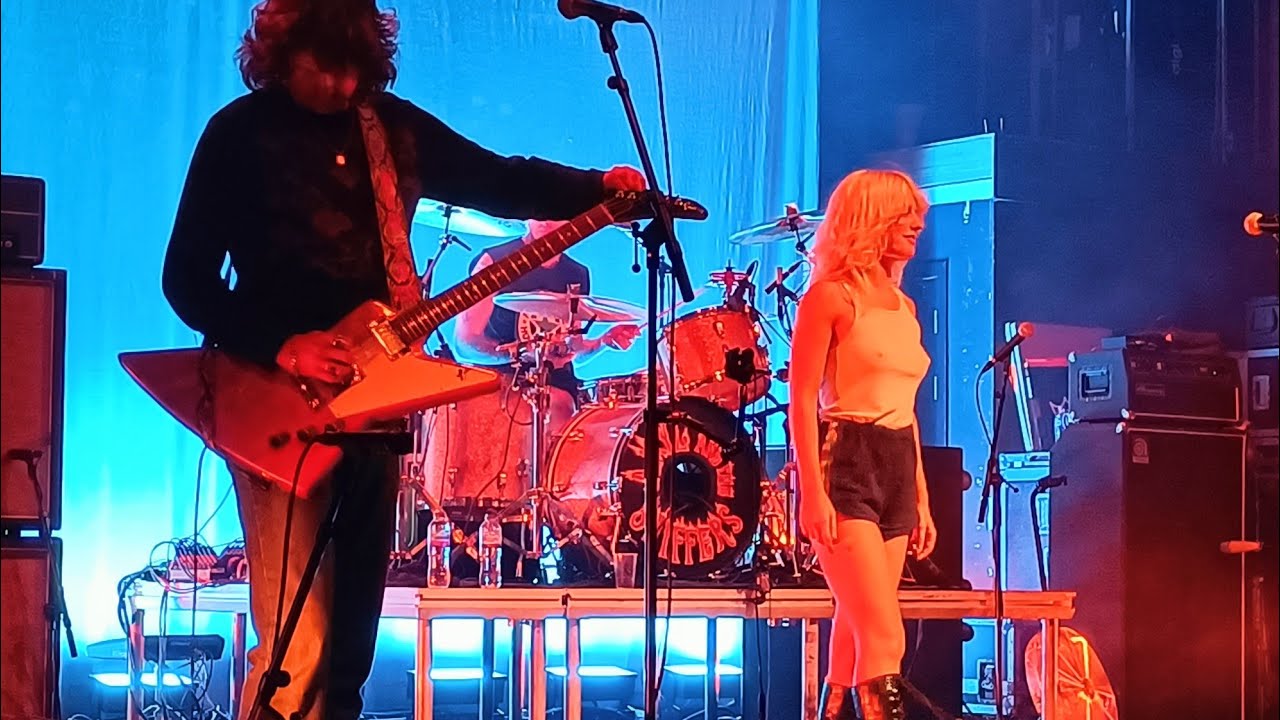 Amyl and the Sniffers - Some Mutts (Can't Be Muzzled) - NX - Newcastle 2024
