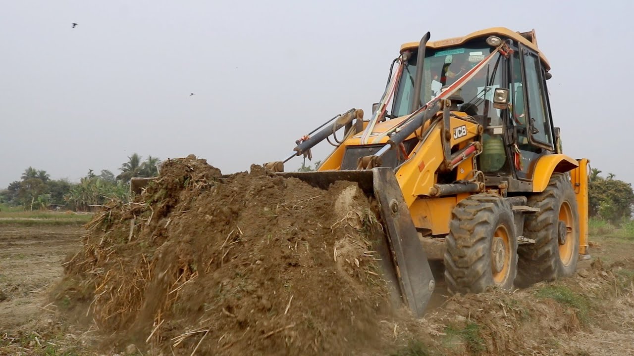 Skillful JCB Backhoe Operator-JCB Backhoe-Leveling Ground-3Dx Super Dozer Machine