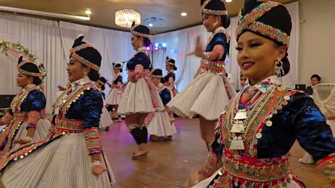 Solaris hmong  dance at brother's event center