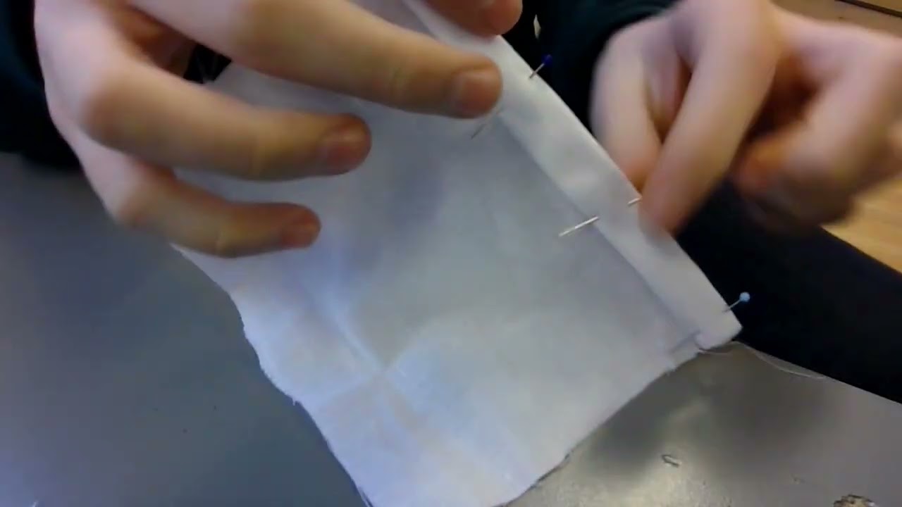 Haribo tutorials del 3 :Symaskins broderi: