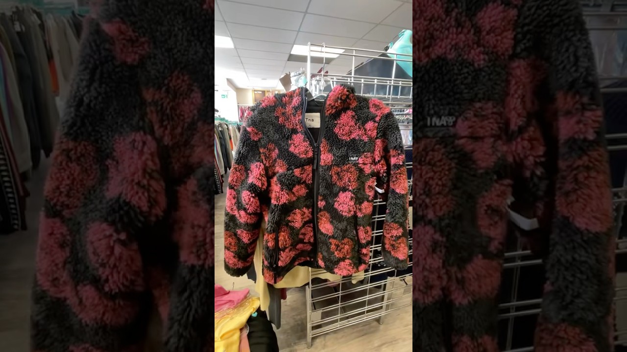 ALL ARITZIA | PLATOS CLOSET HAUL #thrifting #thrift #platoscloset #thriftshopping #thriftwithme