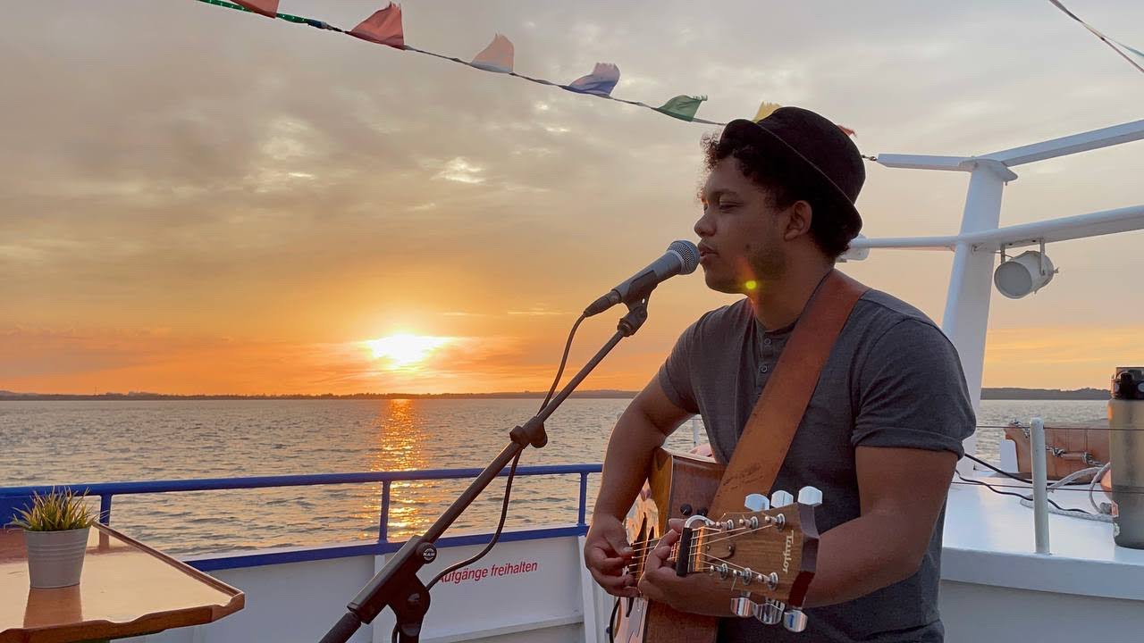 Heroes - Kevin Rabemanisa (Live Boat Session)