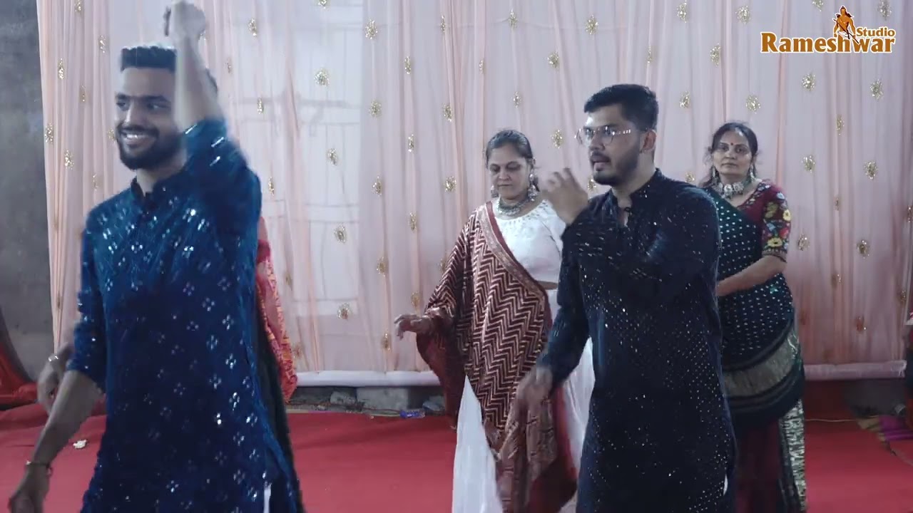 RAVARIYA PARIVAR DANDIYA RAS BHAG 03