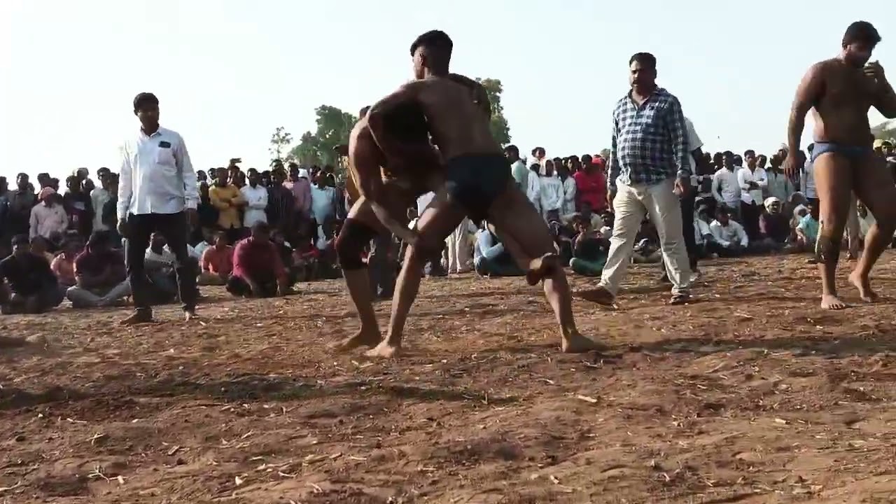 मुंन्ना माळी विजयपुर जैताने vs राहुल मासुळे सडगाव. बोरिस कुस्ती मैदान 03/02/2025 #व्हायरलव्हिडिओ #🤼