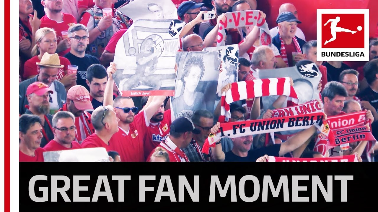 Emotional Fan Choreography - Union Berlin's Touching Tribute To Deceased Fans
