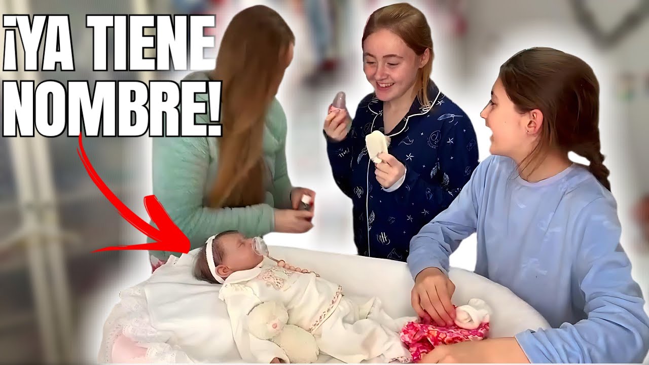 ESTE ES EL NOMBRE que le ponemos a la BEBÉ REBORN de SILICONA | Sweet Family Reborn