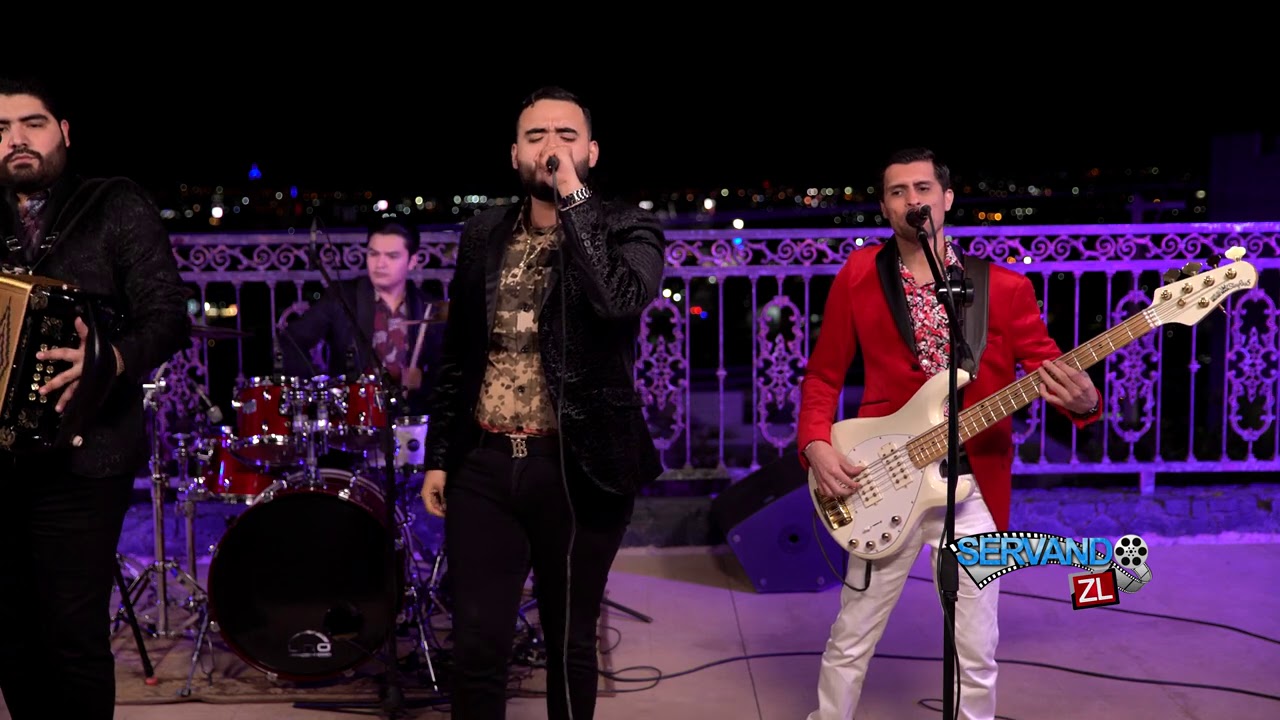 Los Maximos - El Rubio (En Vivo 2021)