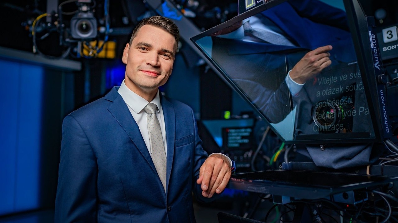 Rozhovor s moderátorom Danielom Stachom o situácii v Českej televízii | Aktuality