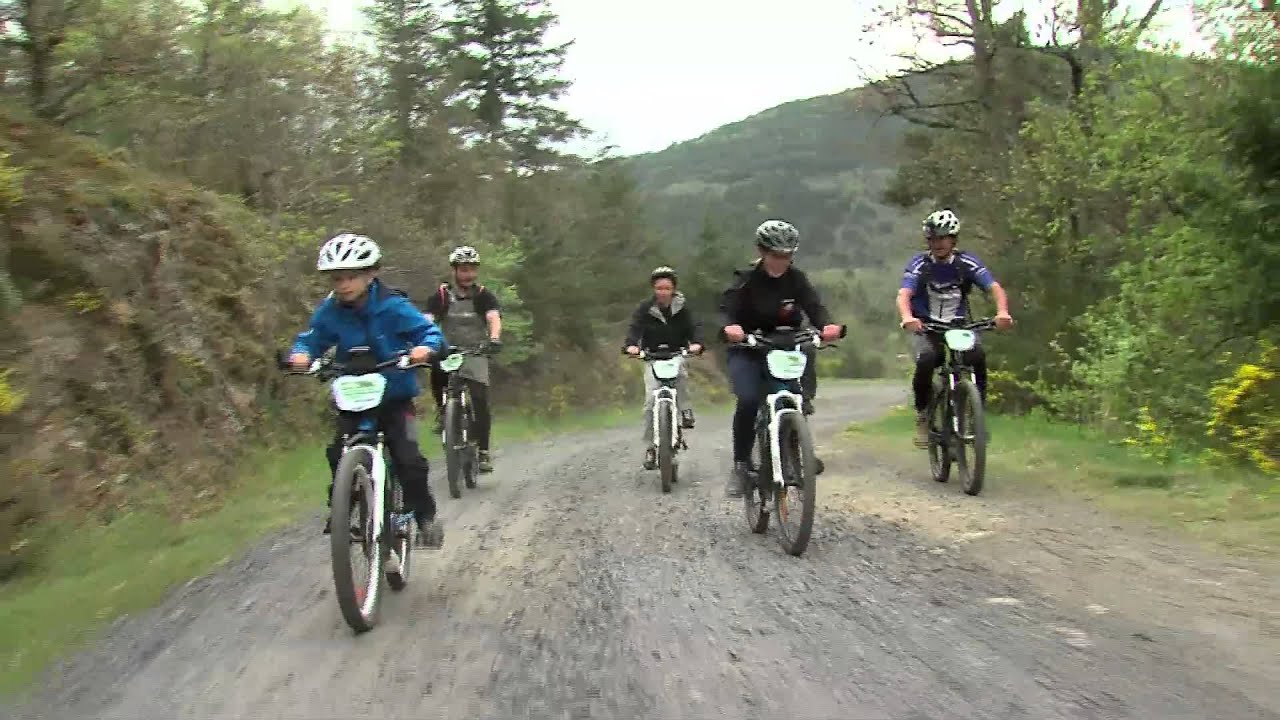 Pédaler électrique en Auvergne