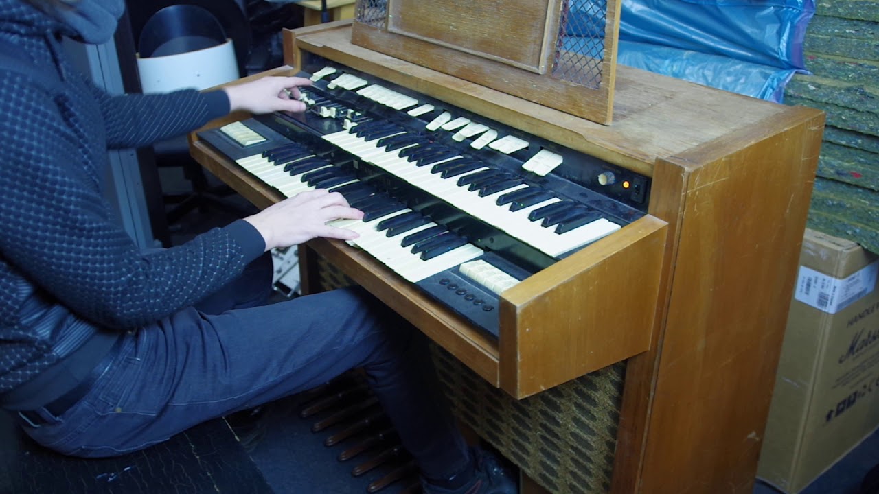 Hammond T-222 for sale (Warsaw / Poland)