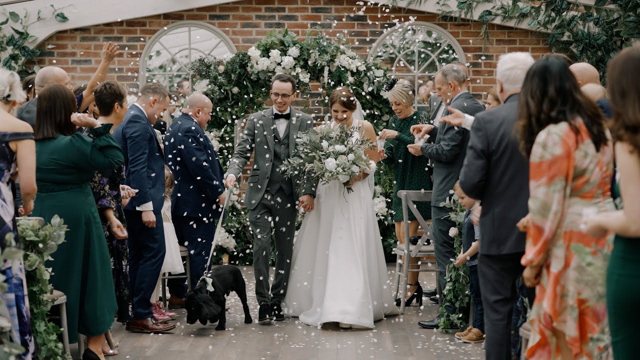Beth & Matty | Foxtail Barns