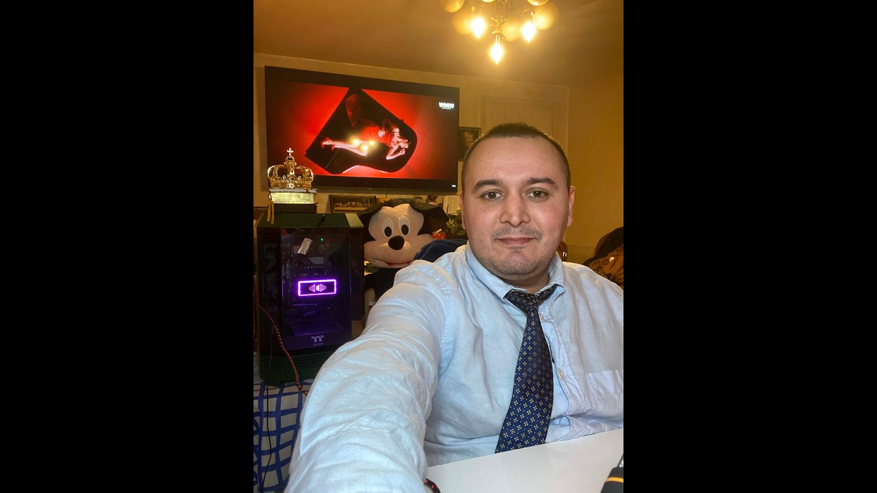3 Sata Uzivo - iPhone -👍🔔❤️😄🎉😳💯 ✝️🧠 12:00 PM - 3:00 PM 43/365 - KandicTV 🗓️