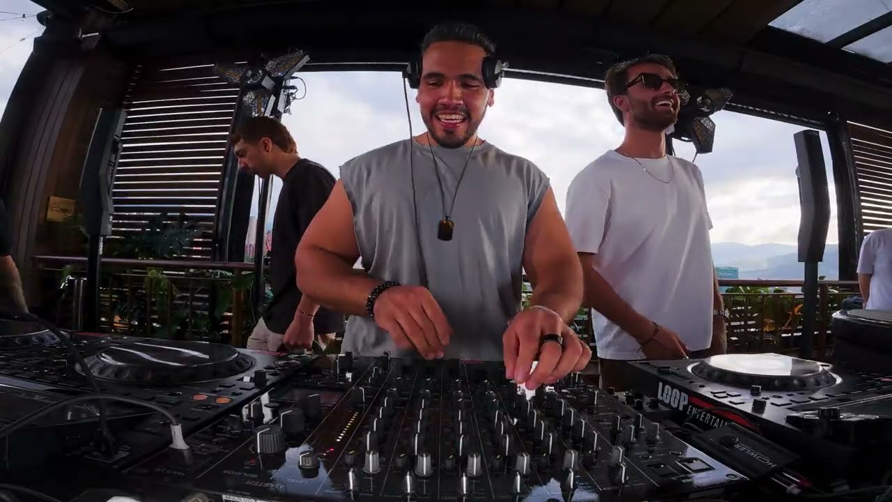 Rooftop Afro / House Mix by Obando (Bontan, Noizu, Cloonee, Super Flu)