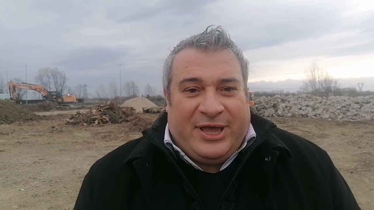 Spostare e raddoppiare una rotatoria stradale: i tecnici della Provincia di Modena al lavoro