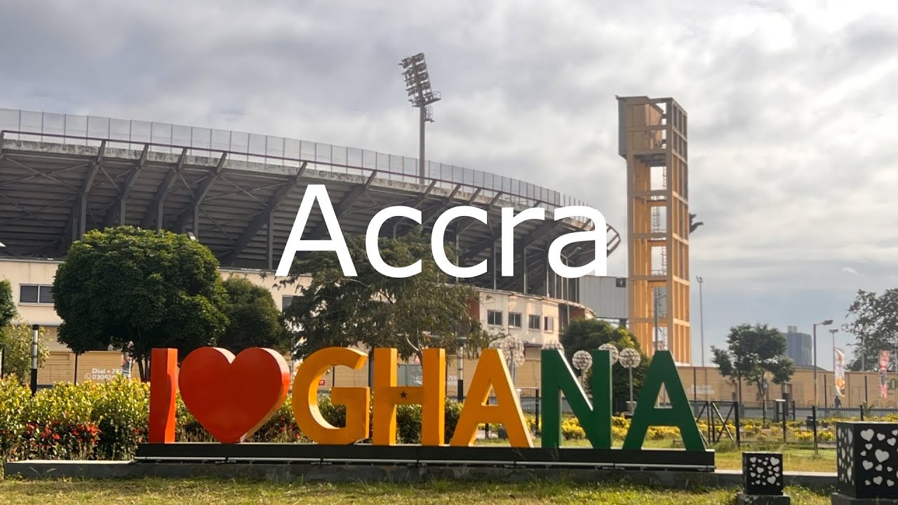 Walking in Accra, Ghana: From Independence Square to Makola Market