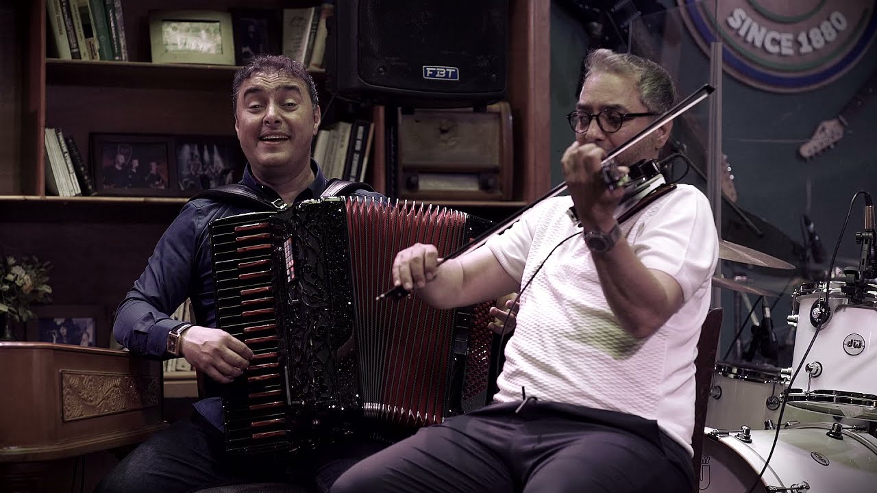 ORCHESTRA MARIAN MEXICANU & C.COCOȘ - UȘOR PUIULE UȘOR