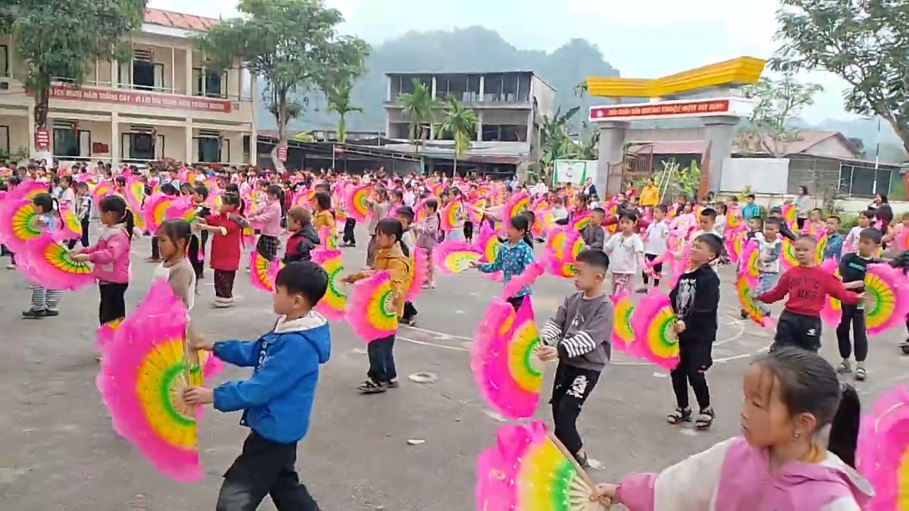 Hoạt động giữa giờ