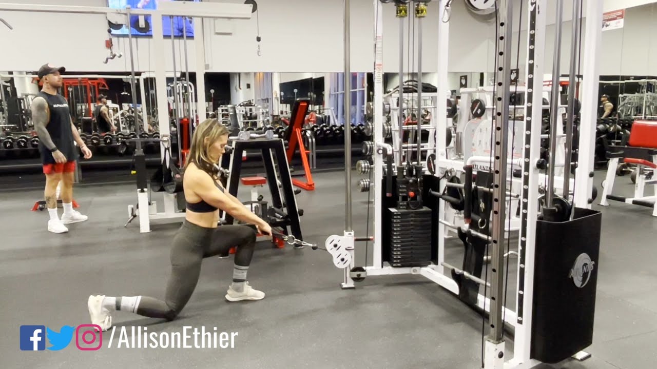 Cable Reverse Lunges