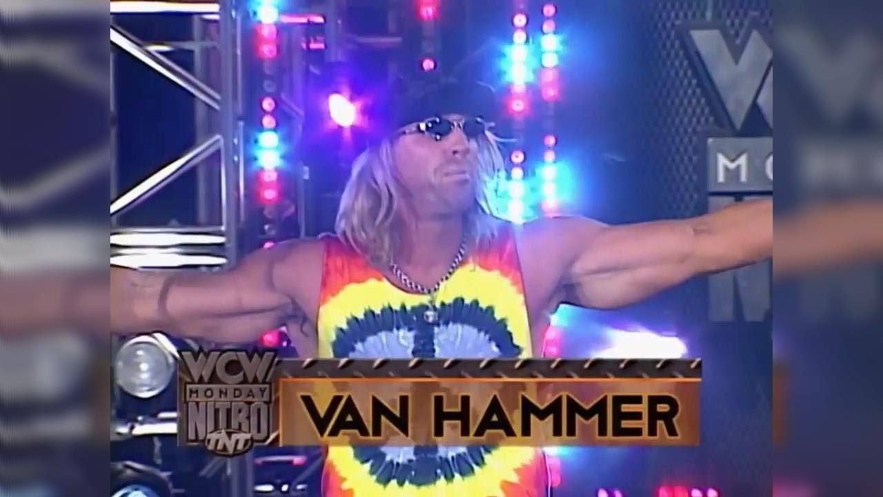 Bull Pain buries Van Hammer | WCW Nitro (3/22/1999)