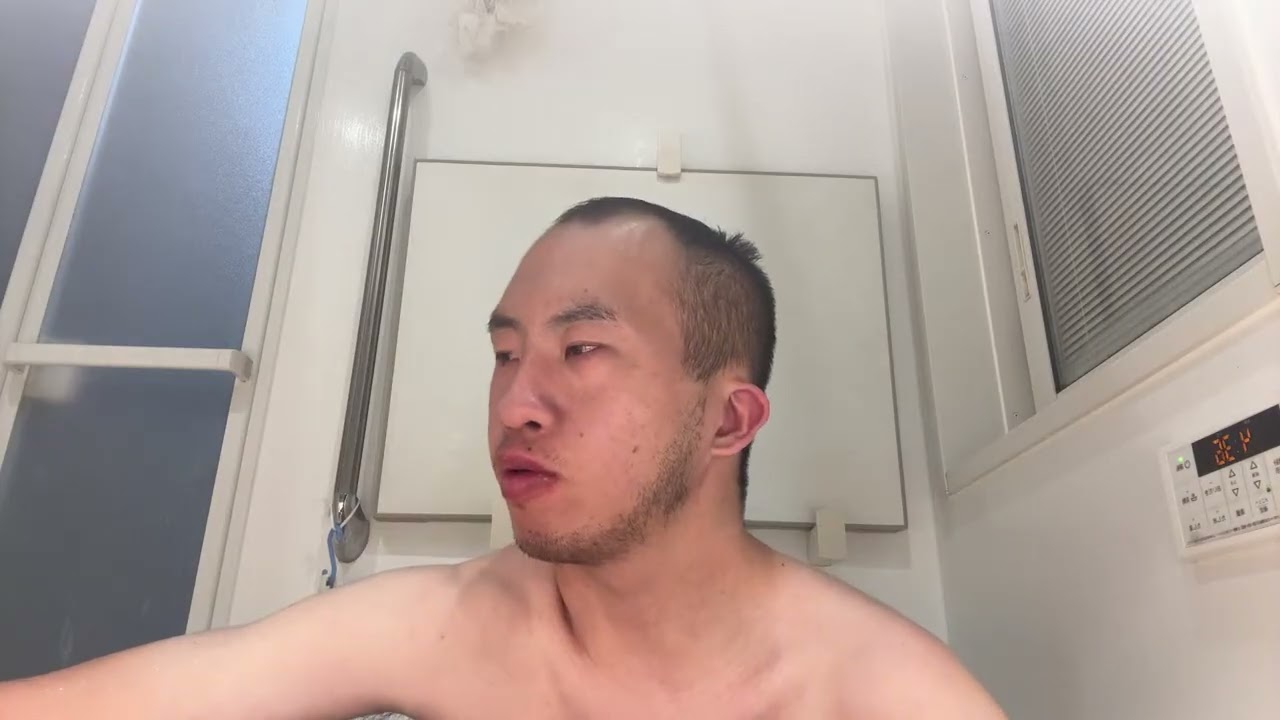 お風呂配信 のハイライト 0:00 - 0:28