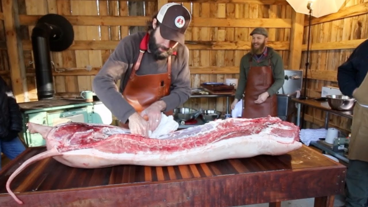 The Proper Way to Remove the Leaf Lard and Tenderloin With Hand Hewn Farm