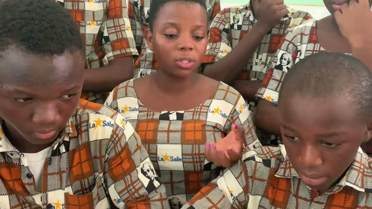 Collège catholique de la salle d’Akassato. La première D 2024 au labo en PCT
